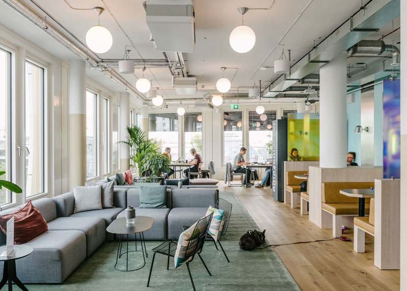 bruzkus-batek-s-razorfish-office-space-in-berlin