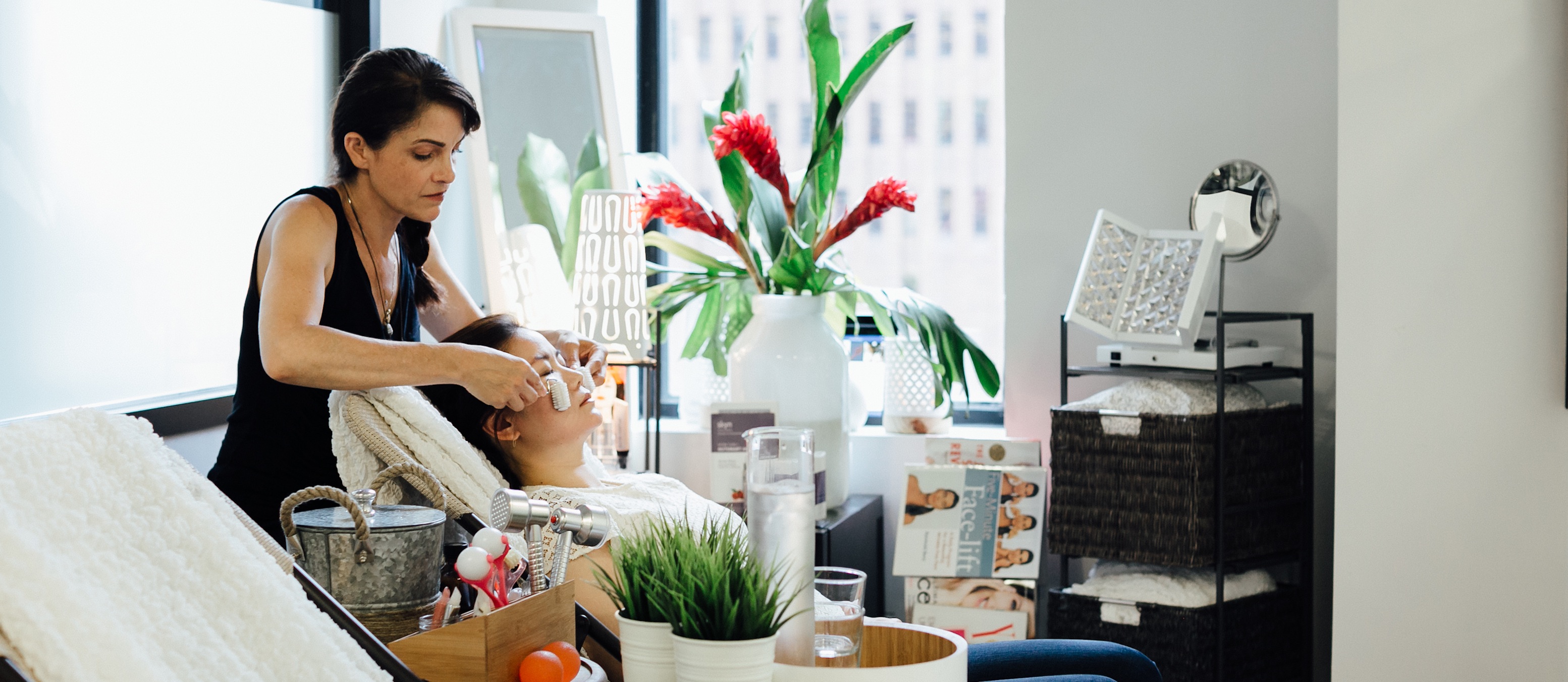 The Desktop: A Beachy Vibe Infuses Face Love Fitness WeWork FiDI Founded By Women