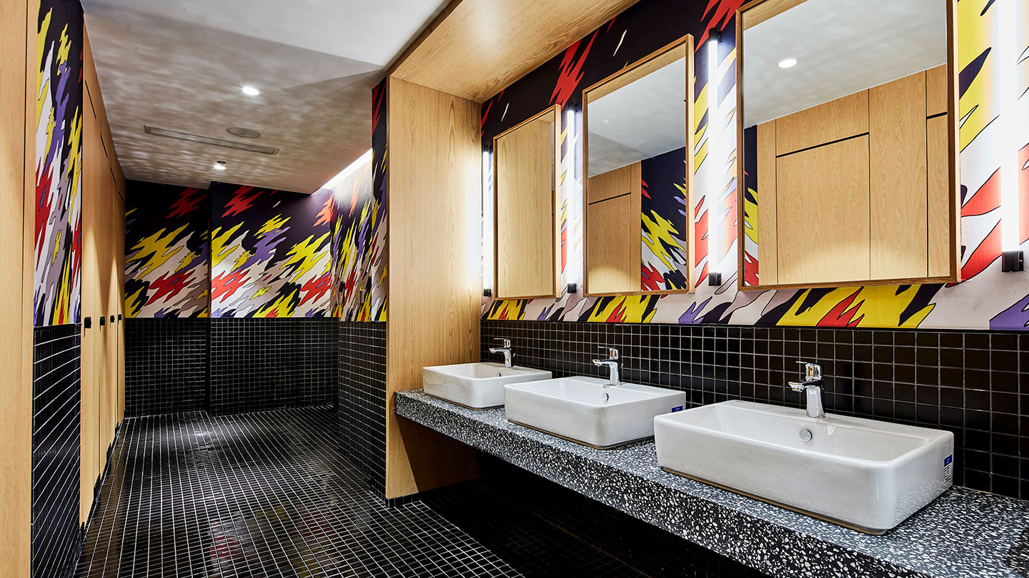 really cool bathrooms