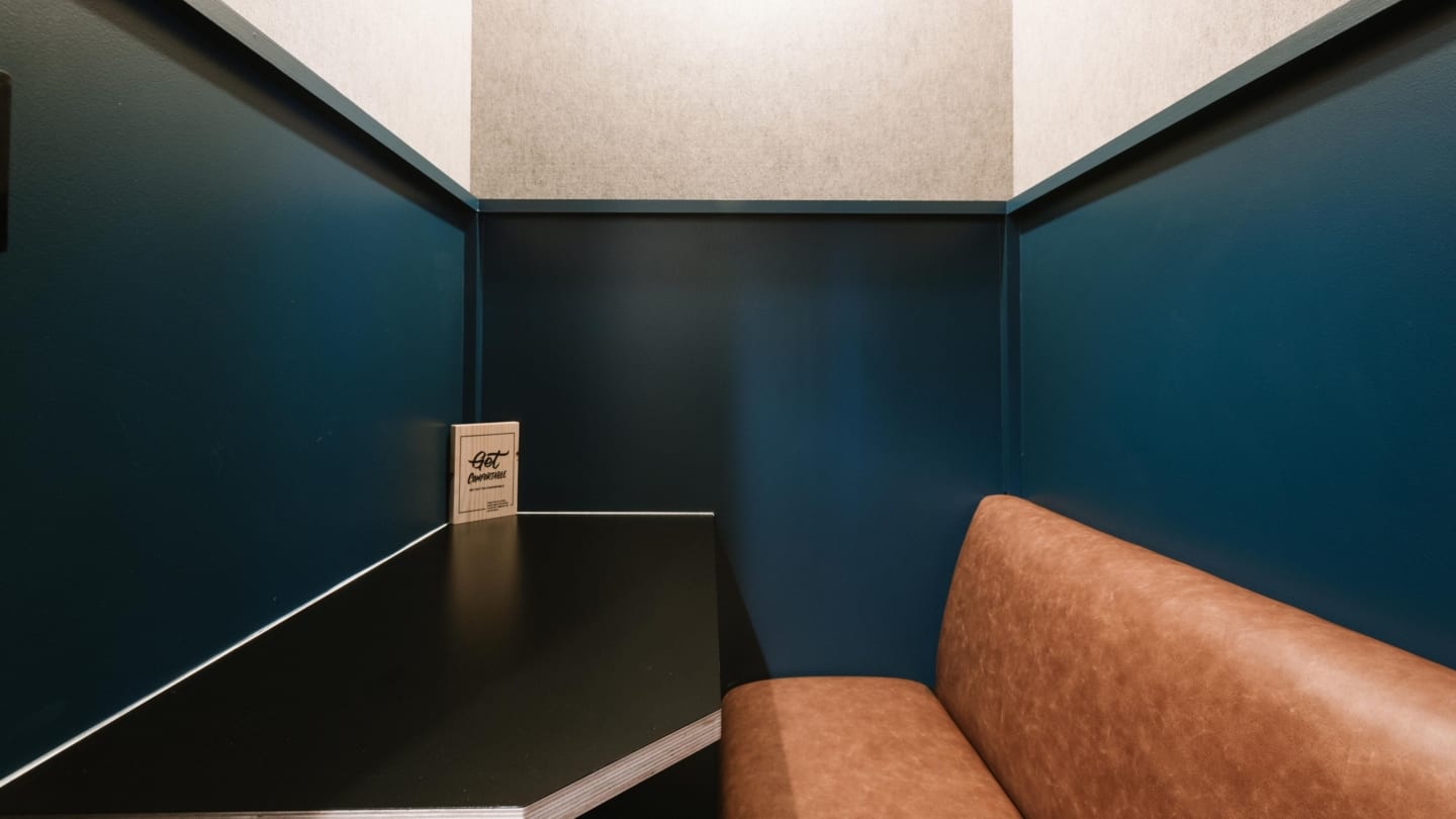 therapy office background for zoom
